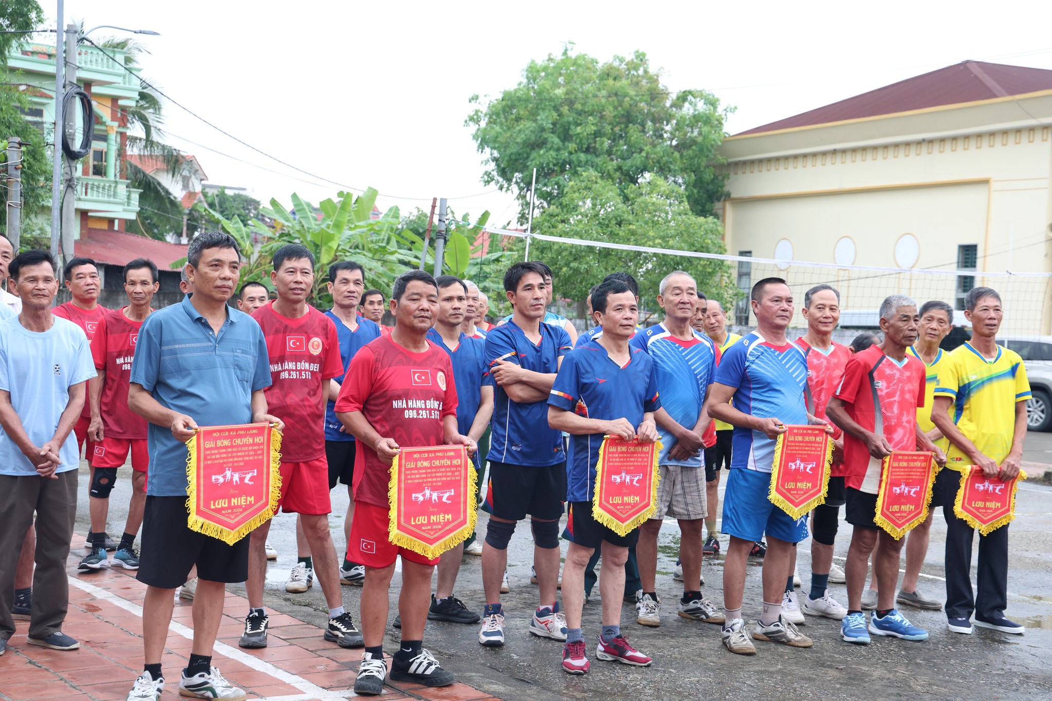 cuc-chien-binh-bong-chuyen