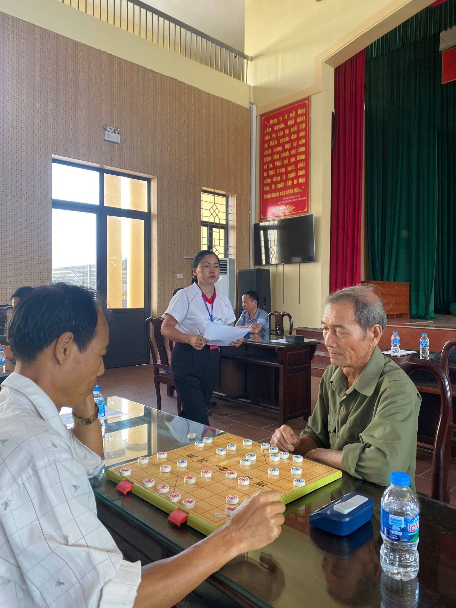 phu lang-co tuong-co vua-ubnd